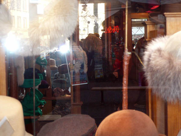 Colmar_chapeaux_www